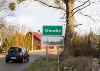 Wyniesione przejście dla pieszych w Dąbrowie Białostockiej i chodnik w Sitawce oddane do użytku.