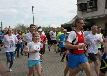 I DĄBROWSKI ĆWIERĆMARATON